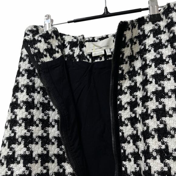 Anthropologie Evira Houndstooth Shine Tweed Mini Skirt Size 0 Black Zip Front - Picture 4 of 10
